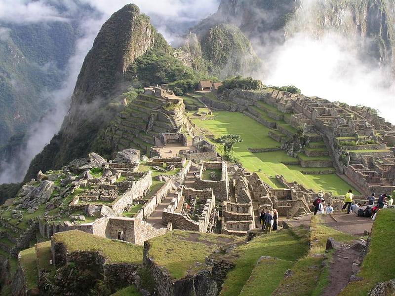 Machu Picchu-south central Peru-The Andes, arquitecture, ancient, pyramids, religious, machu-picchu, mountains, cities, nature, peru, HD wallpaper