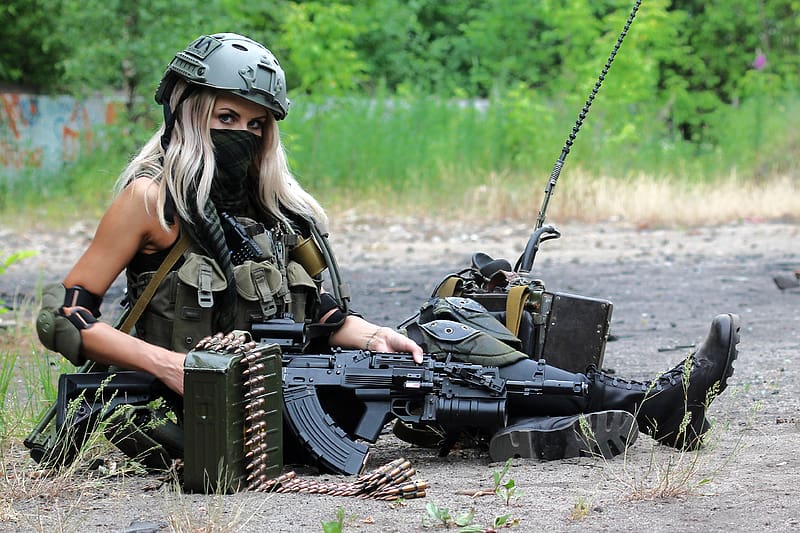 Military Girl, cartridges, blonde, military, helmet, AK Assault rifle, boots, HD wallpaper