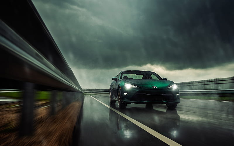 Toyota 86 Hakone Edition Front View Green Coupe Car Driving In The Rain Hd Wallpaper Peakpx