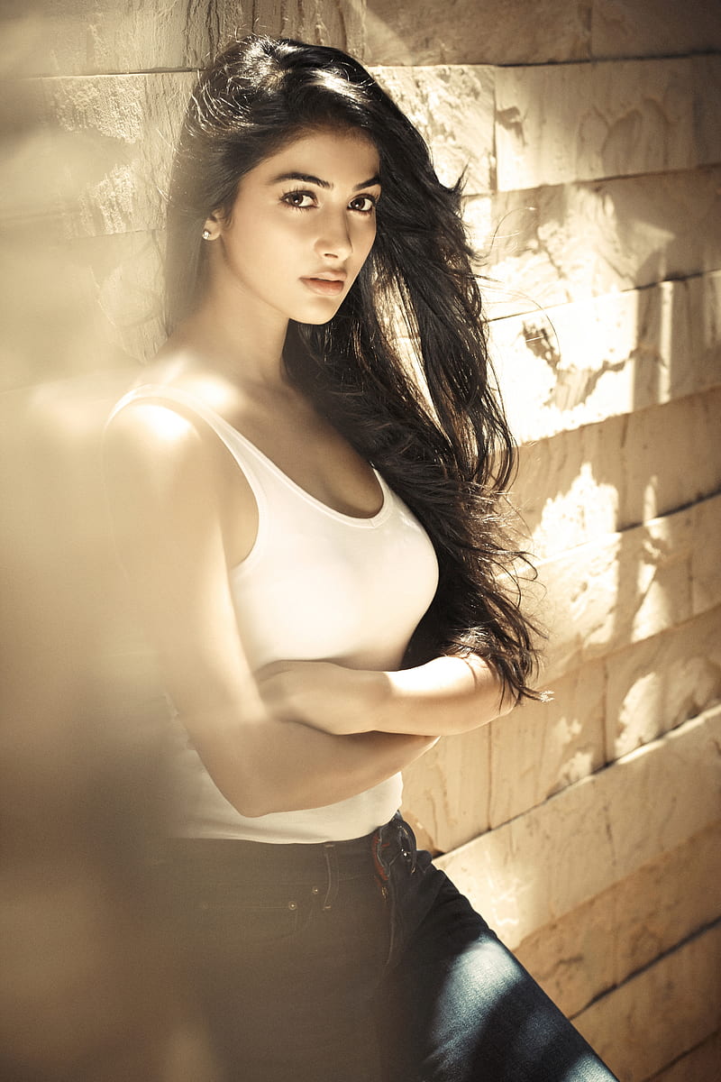 Pooja Hegde, women, actress, model, Indian, brunette, dark hair, HD phone wallpaper