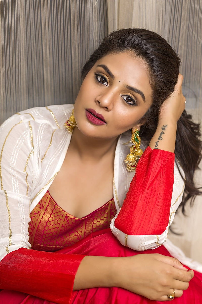 Sreemukhi, actress, telugu, HD phone wallpaper