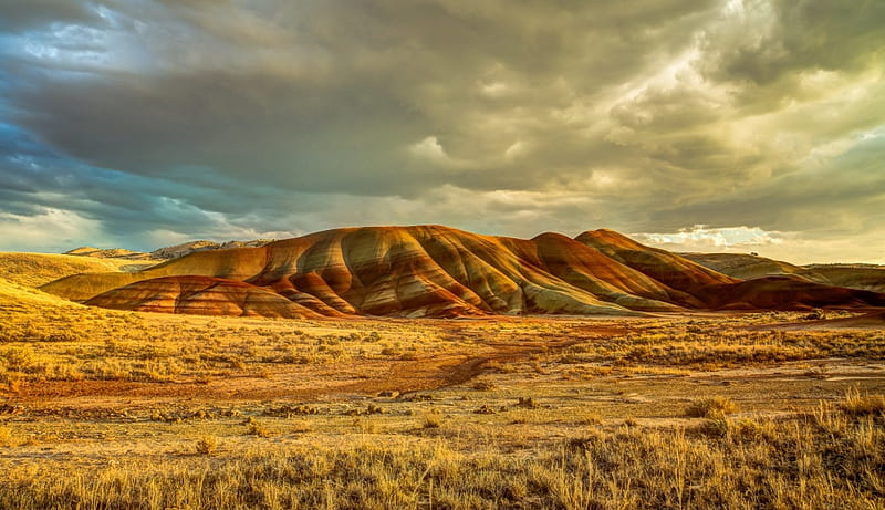 * OREGON-John Day Fossil Beds National Monument *, FIELD, NATURE, SKY, MOUNTAINS, HD wallpaper