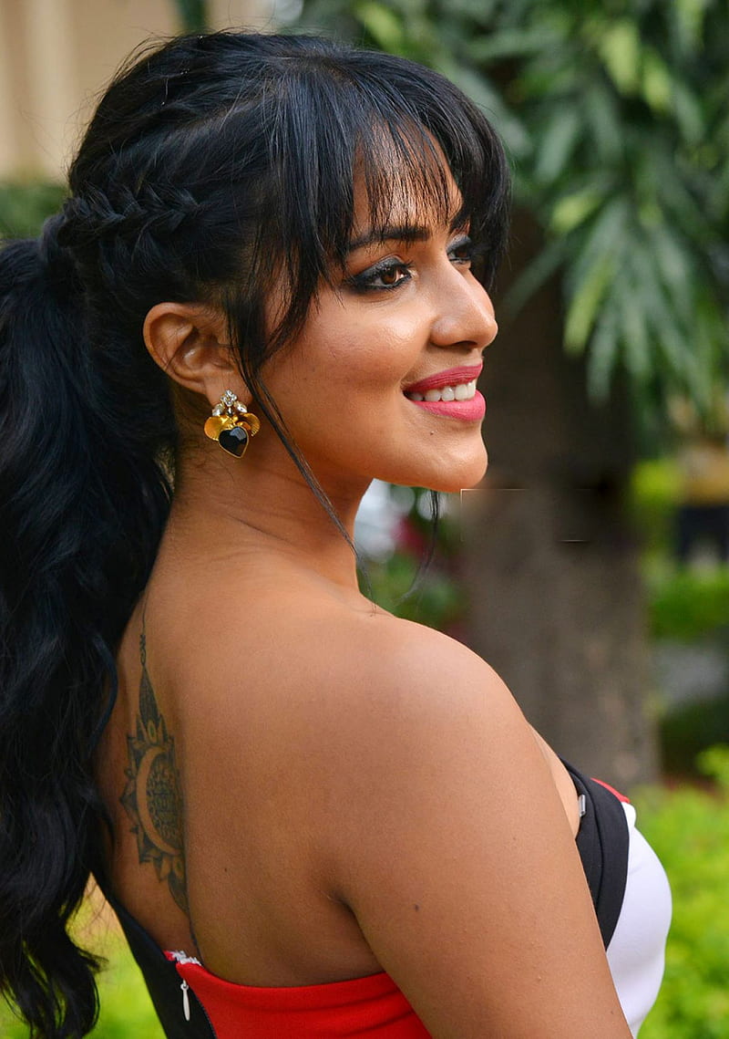 Amala Paul, actress, malayalam, HD phone wallpaper