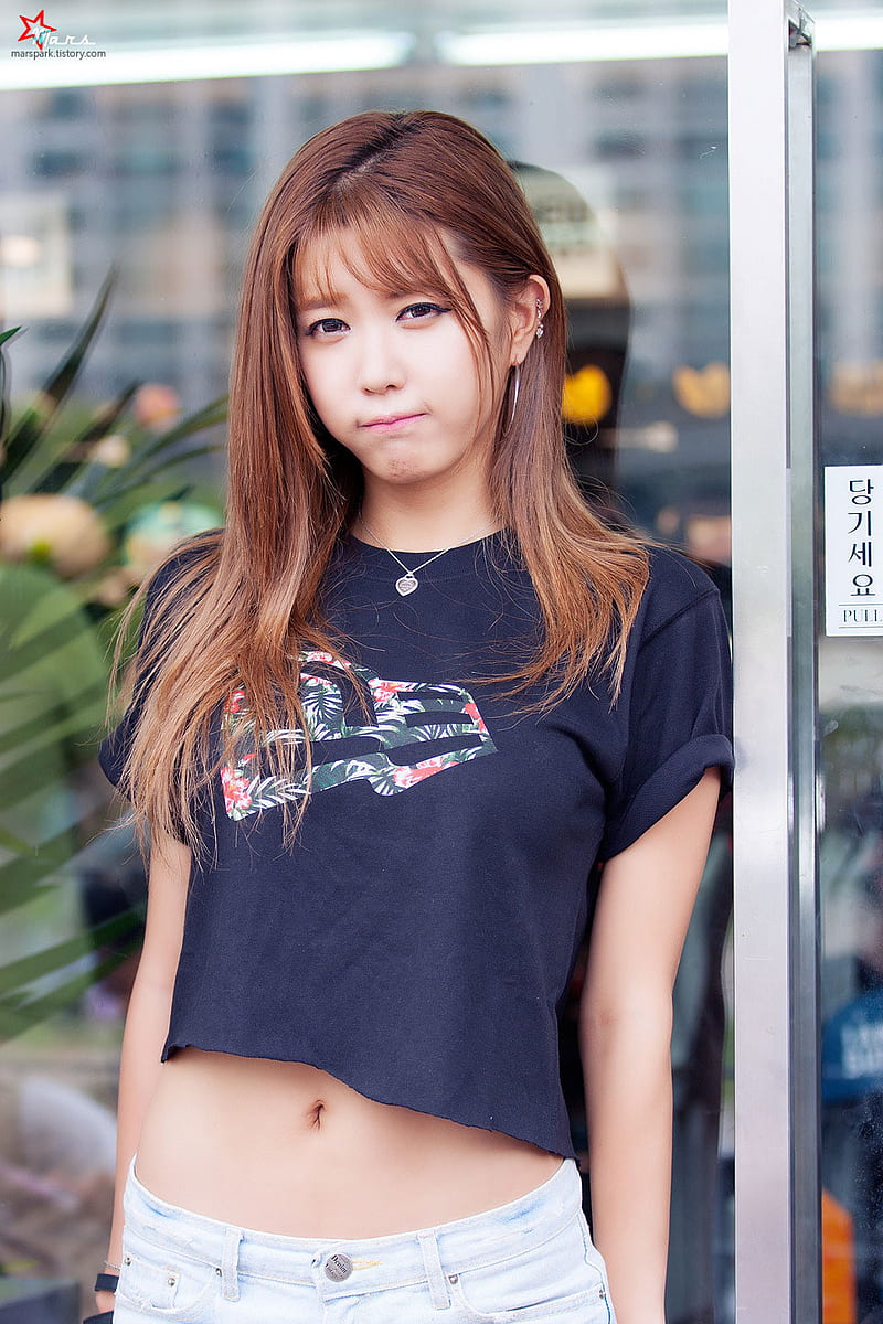 model, Asian, Heo Yoon-mi, T-shirt, crop top, HD phone wallpaper
