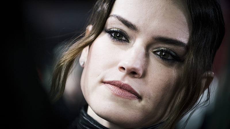 Closeup Of Daisy Ridley With Pink Lips Daisy Ridley, HD wallpaper