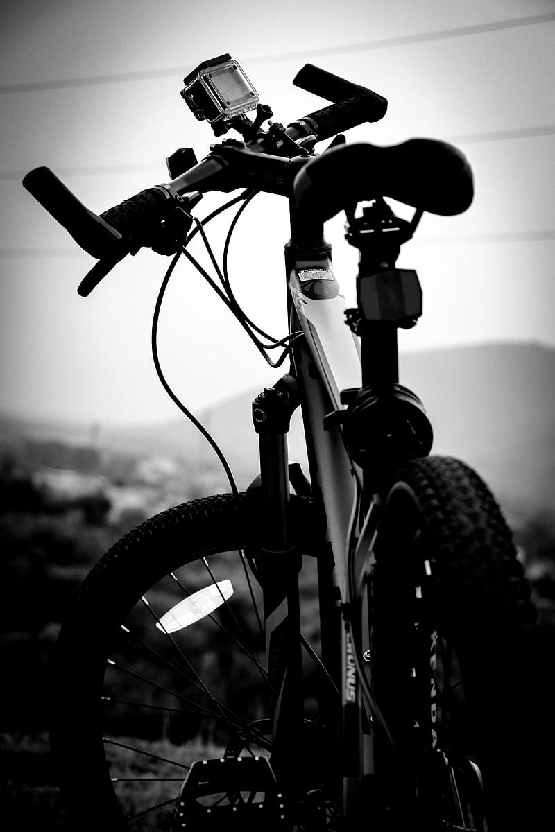 Cronus Holts 610, bicycle, bike, blackandwhite, mountainbike, moutain, mtb, graphy, rding, rider, stunt, HD phone wallpaper