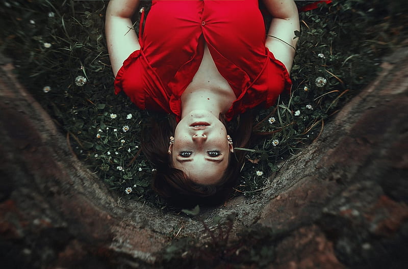 Lying Beauty Red Model Woman Lying Hd Wallpaper Peakpx