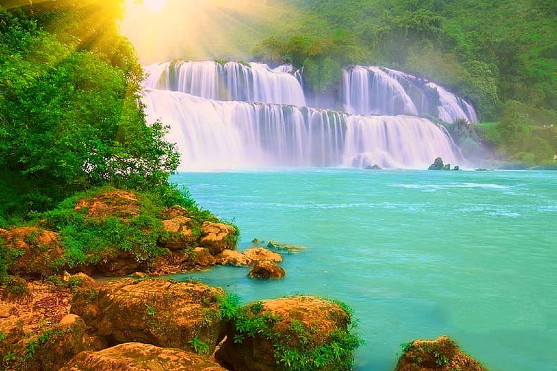 Detian Waterfall, love four seasons, attractions in dreams, trees ...