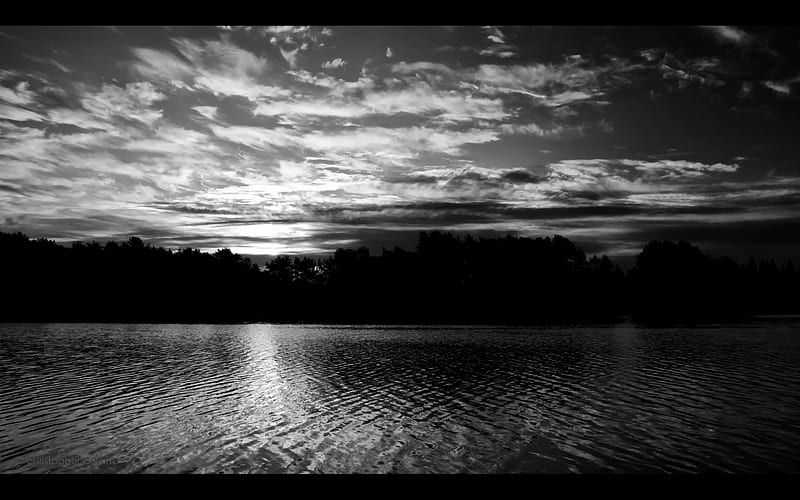 Sunrise over Water, water, bw, black, sunrise, reflections, white, HD wallpaper