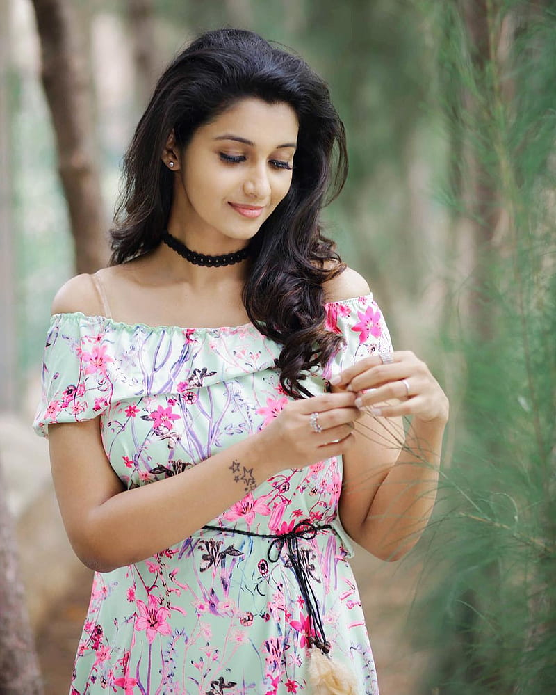 priya bhavani shankar, dress, face, HD phone wallpaper