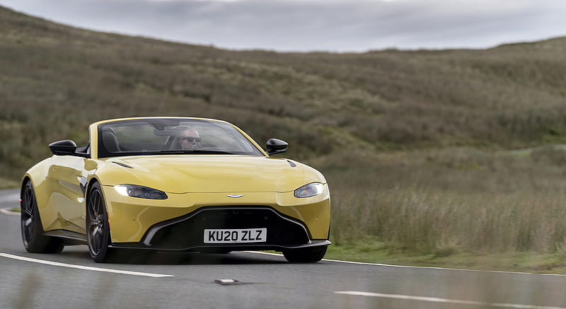 2021 Aston Martin Vantage Roadster (Color: Yellow Tang) - Front , car, HD wallpaper 2021 Aston Martin Vantage Roadster (Color: Yellow Tang) - Front , car, HD wallpaper