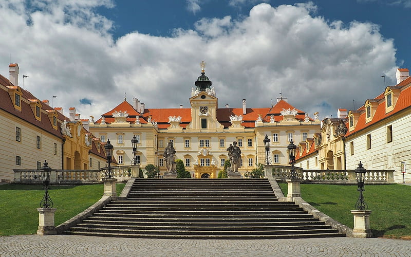 Valtice Palace, Czechia, stairs, clouds, palace, Czechia, lanterns, HD wallpaper