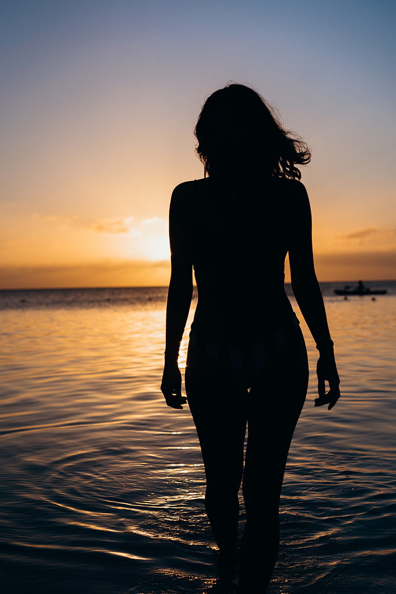 silhouette of woman standing n body of water, HD phone wallpaper