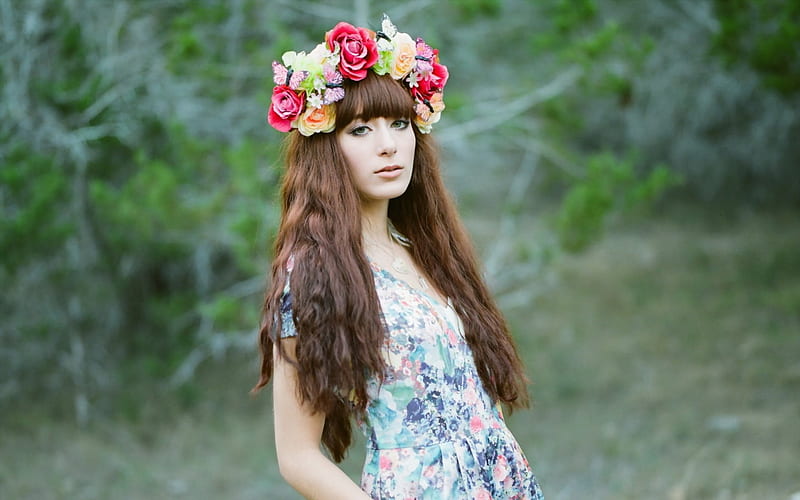 Beauty, gorgeous face, brunettes, hair long, femininity, flowers, roses,  woman, HD wallpaper | Peakpx