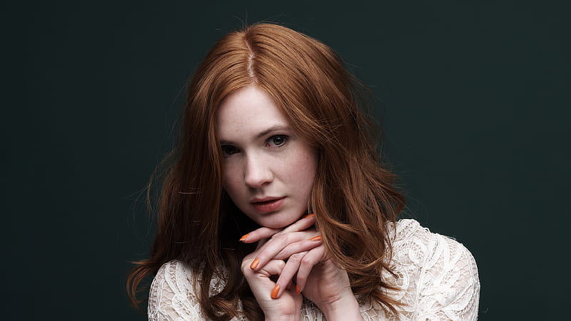 Karen Gillan, actress, redhead, closeup, green background, actresses ...