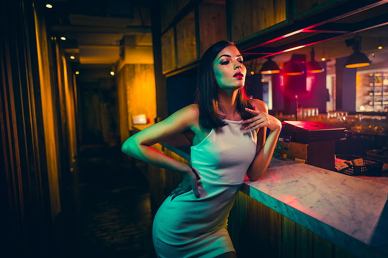 Girl In Bar, girls, model, HD wallpaper
