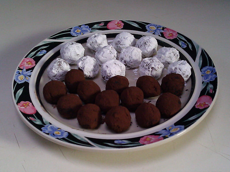 Chocolate Truffles, candy, truffles, chocolate, confection, HD wallpaper