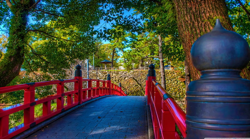 okazaki castle bridge japan r, stone wall, trees, bridge, red rails, HD wallpaper