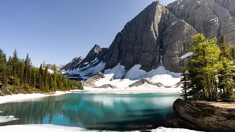 Floe Lake, British Columbia - Still half frozen in summer, landscape, canada, mountains, snow, ice, HD wallpaper