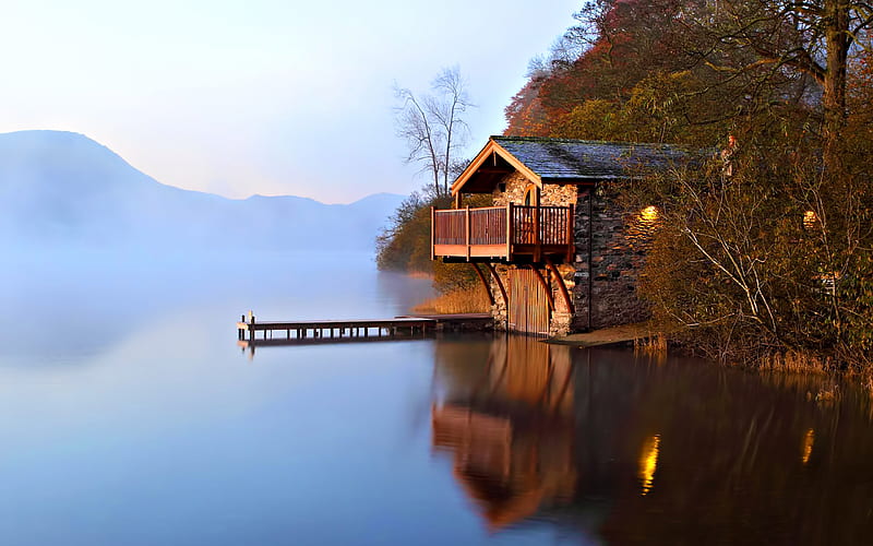 Lake House, house, foggy, beutiful, cabin, outdoors, fog, lights, boat, splendor, beauty, sunrise, morning, reflection, hills, lovely, houses, sceney, sky, water, cool, mountains, landscape, fall, autumn, boathouse, woods, beautiful leaves, cabins, light, forest, lakes, view, balcony, pier, mist, lake, serene, autumn colors, peaceful, nature, misty, HD wallpaper