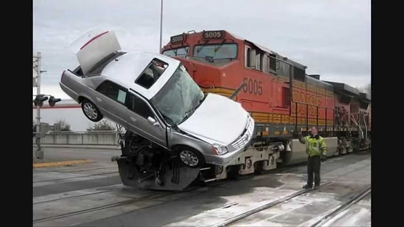 Car Tries To Beat The Train, Accident, Car, Trai, Train, White, Ominous, HD wallpaper