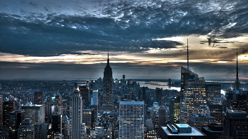 new york city under overcast sundown, sundown, city, river, overcast, skyscrapers, HD wallpaper