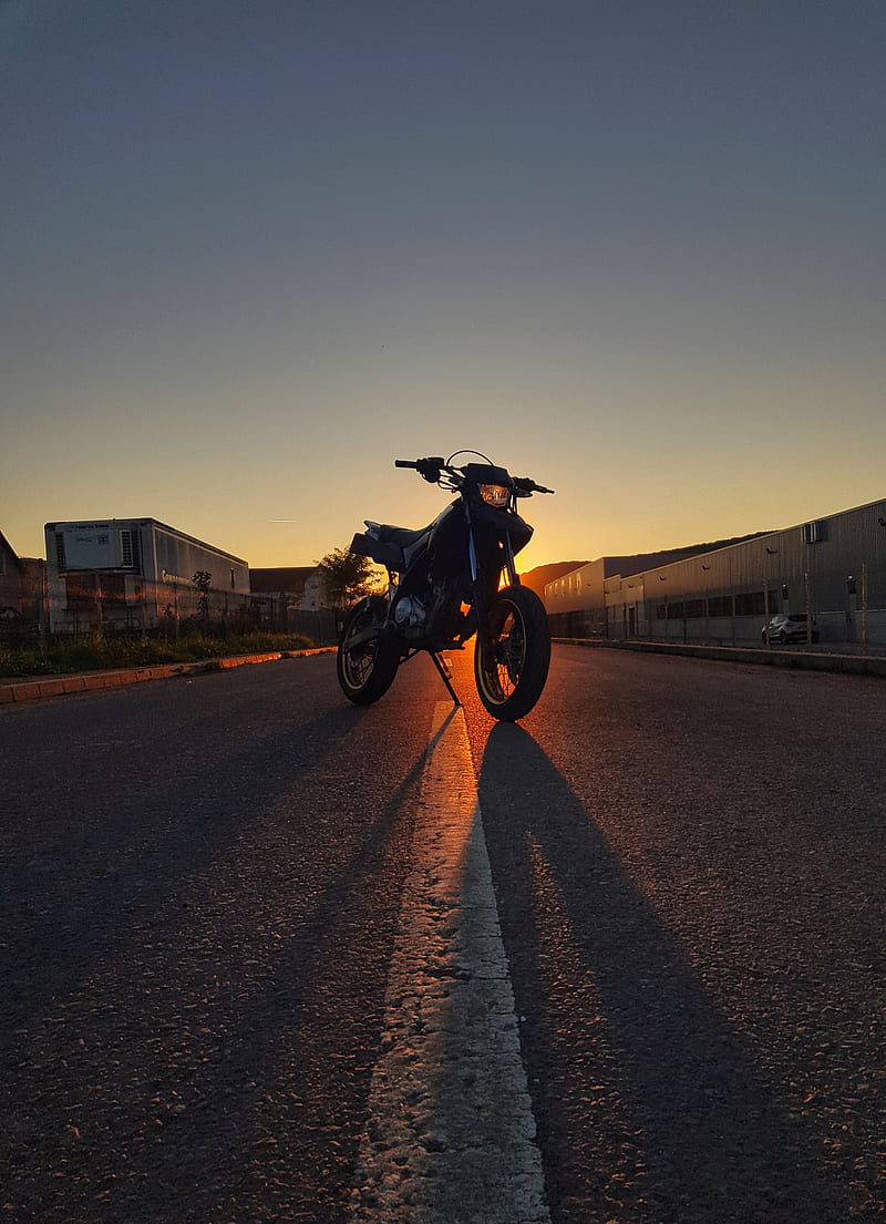 Supermoto , bike, motor, motorcycle, night, ride, sunset, supermoto yamaha, HD phone wallpaper