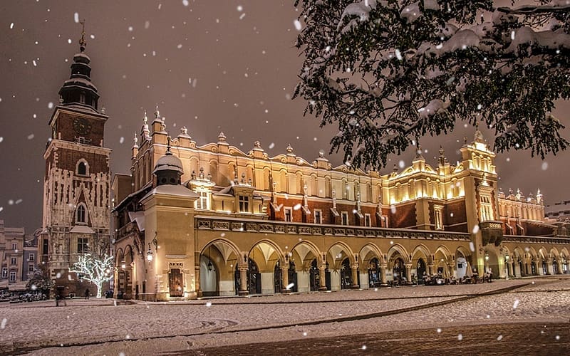 Market in Krakow, Poland, Krakow, market, Poland, snow, HD wallpaper