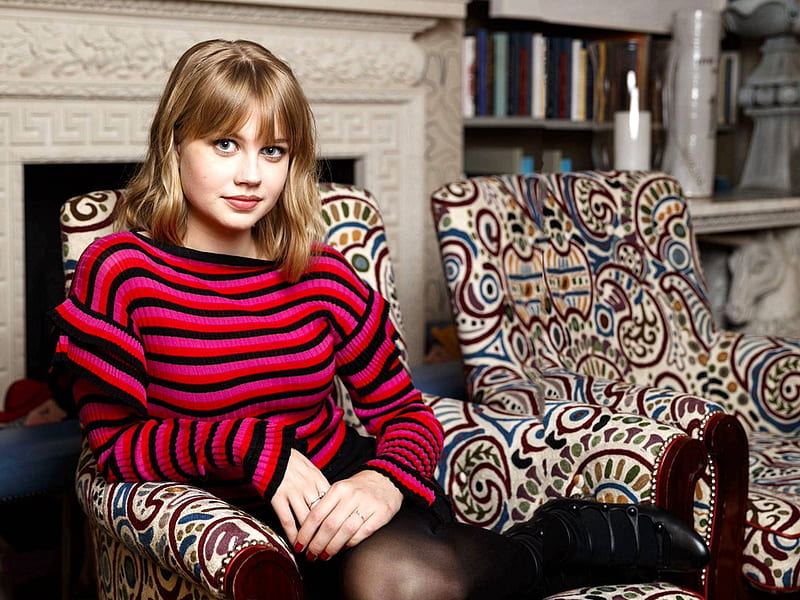 Angourie Rice, model, bonito, 2018, stockings, actress Rice, chair, Angourie, HD wallpaper
