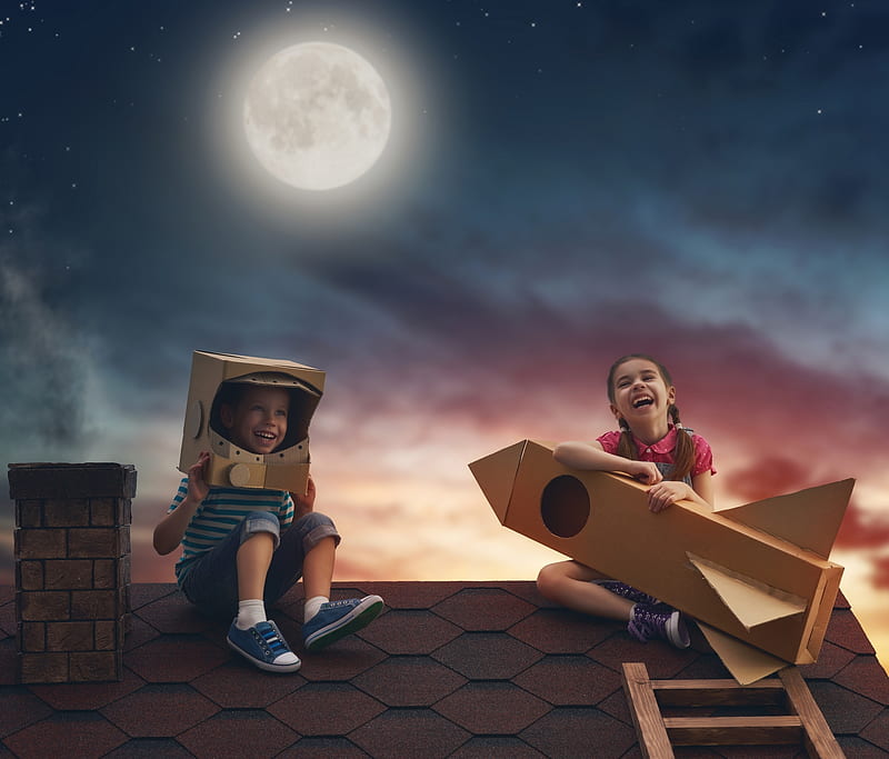 Children on the roof, roof, moon, racheta, children, rocket, boy, moon, girl, copil, childhood, HD wallpaper