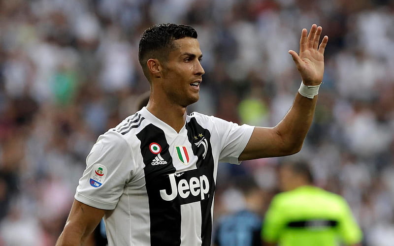 Cristiano Ronaldo greeting, Juventus FC, Turin, Italy, white black uniform, portrait, Portuguese footballer, Serie A, football, HD wallpaper