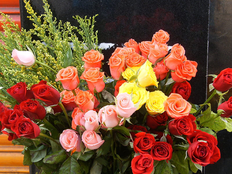 Ramo de rosas para mis amigos dn, flores, bonito, rosas, ramo, Fondo de  pantalla HD | Peakpx