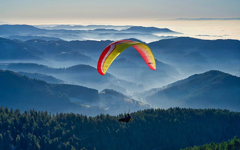 Paragliding over Mountains, sport, nature, mountains, paraglider, HD wallpaper