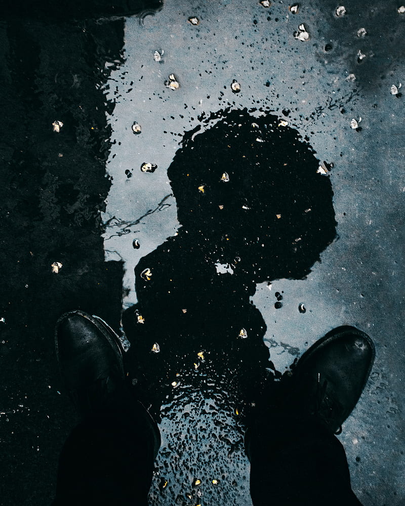 puddle, feet, reflection, asphalt, wet, HD phone wallpaper