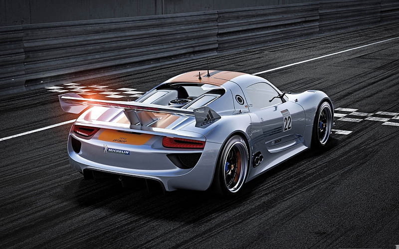 Porsche 918 RSR Concept the Run