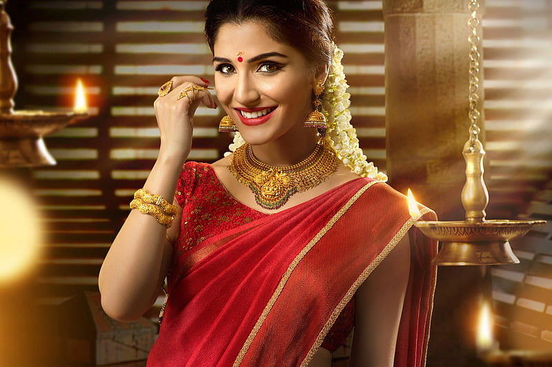Models, Model, Brown Eyes, Girl, Indian, Lipstick, Necklace, Saree, Smile, Woman, HD wallpaper