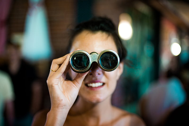 woman using gray binoculars, HD wallpaper