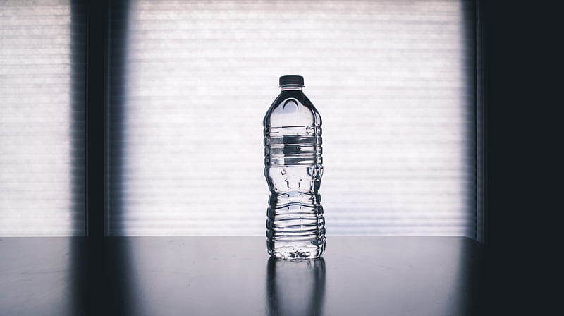 clear drinking bottle filled with water, HD wallpaper