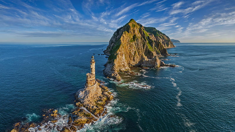Cape Aniva, lighthouse, Sakhalin Island, Russia, water, ocean, rocks, mountains, HD wallpaper