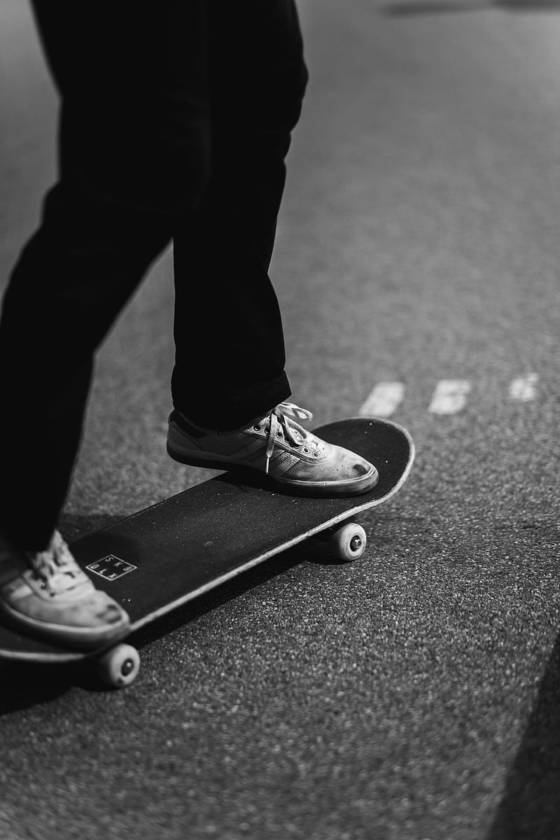 skate, sneakers, legs, bw, HD phone wallpaper