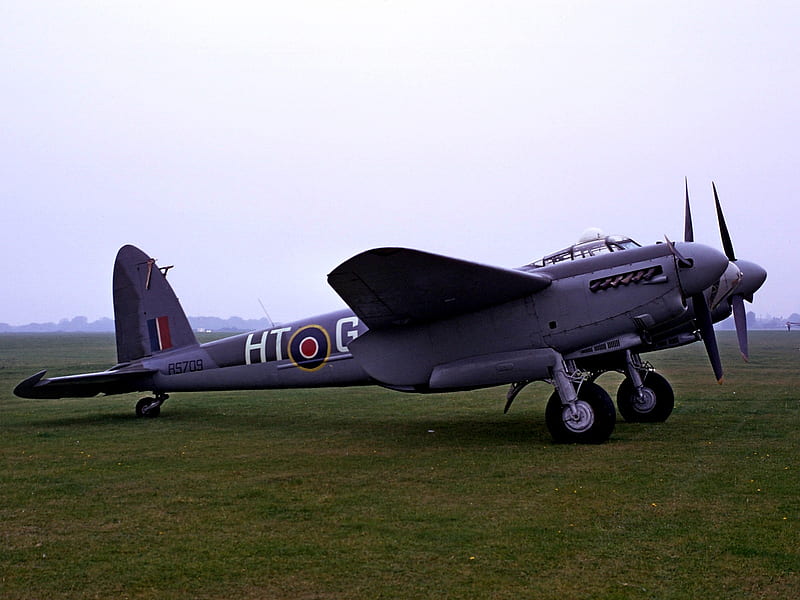De Havilland Mosquito, havilland, dh8, ww2, england, brittish, airplane, plane, antique, wwii, de, classic, dh-8, mosquito, HD wallpaper