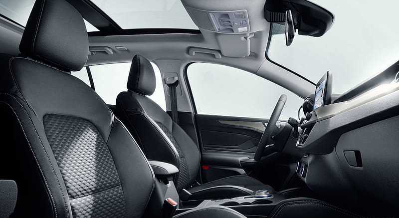 HD   2019 Ford Focus Wagon Titanium Euro Spec Interior Front Seats Car 