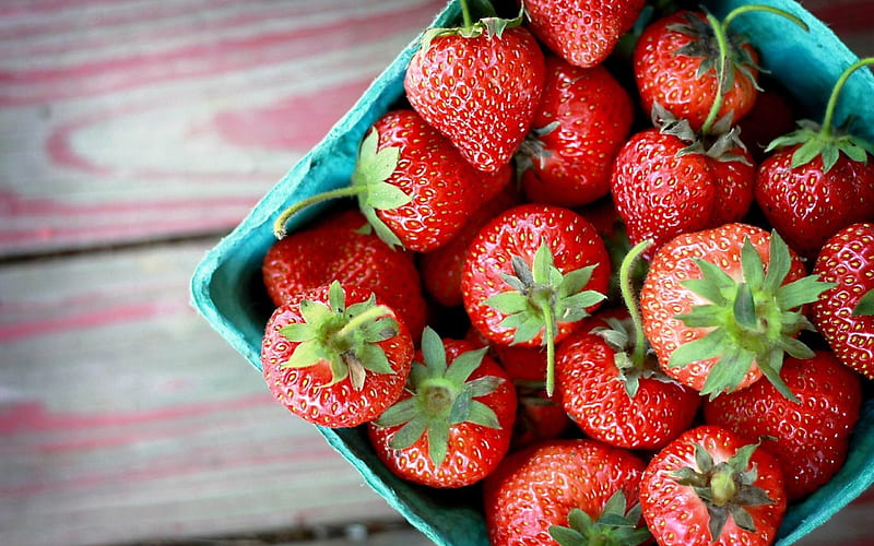 strawberry food plate-Food, HD wallpaper