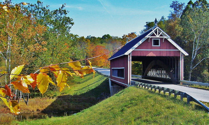 Covered Bridge, fall, autumn pretty, que, HD wallpaper