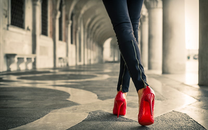  Stilettos rojos, mujer, piernas, rojo, stilettos, zapatos, Fondo de pantalla HD