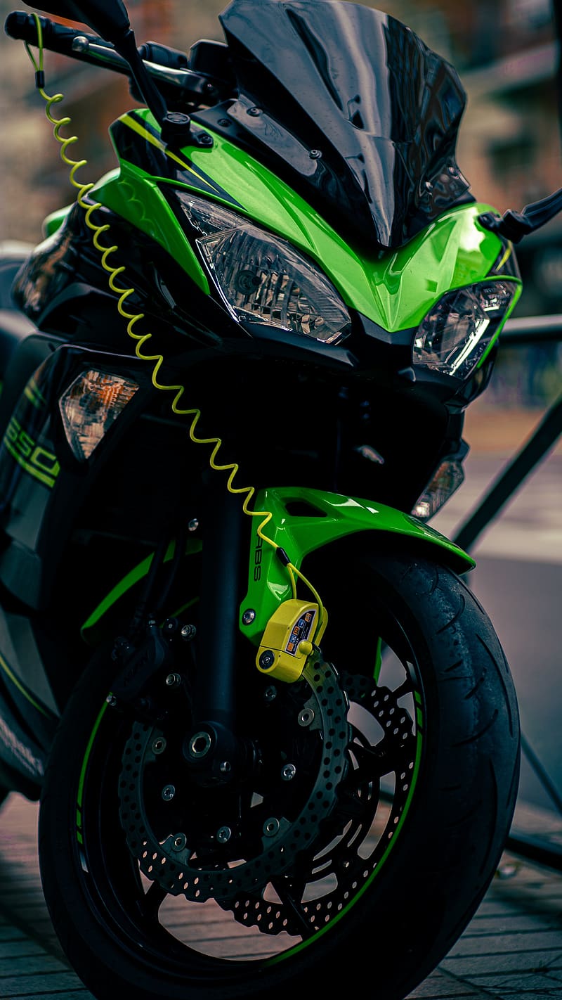 Kawasaki Ninja H2r, Front Look, sports bike, parked, green bike, HD phone wallpaper