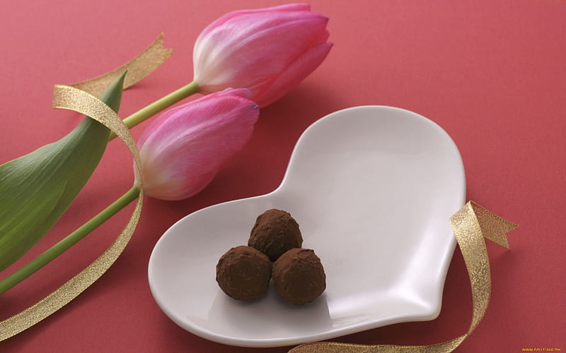 Chocolates, nice, food, chocolate, heart, flowers, pink, tulip, HD wallpaper  | Peakpx