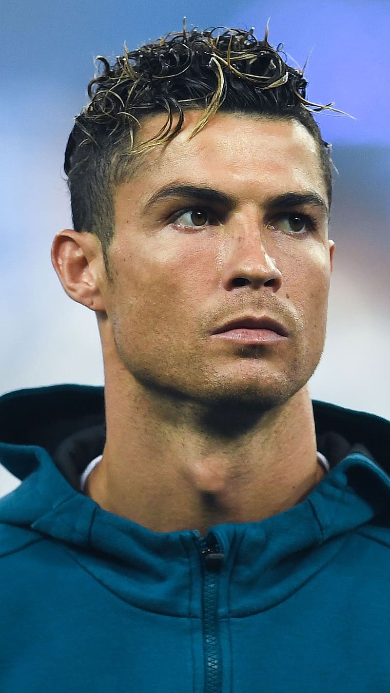 80 Cristiano Ronaldo Haircuts And How To Achieve Them!