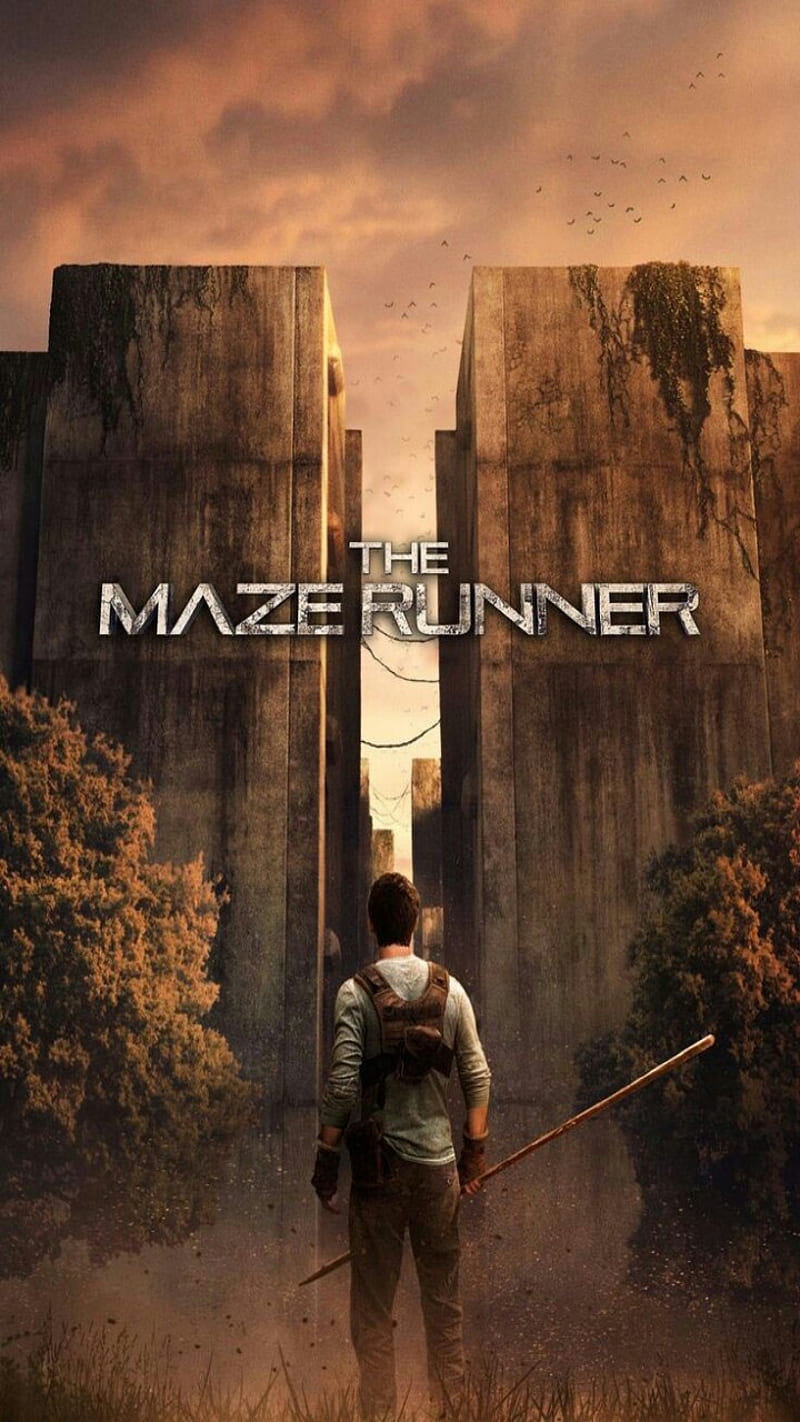 Download Maze Runner Dylan As Thomas Wallpaper