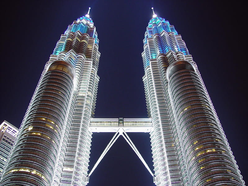 Petronas Twin Towers - Malaysia, malaysia, southeast asia, post modern, twin towers, petronas twin towers, graphy, xxl, petronas, highest, skyscrapper, HD wallpaper
